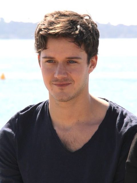 César Domboy