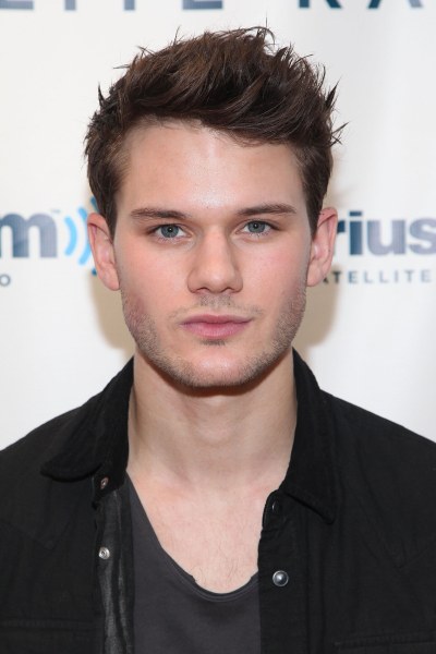 Jeremy Irvine