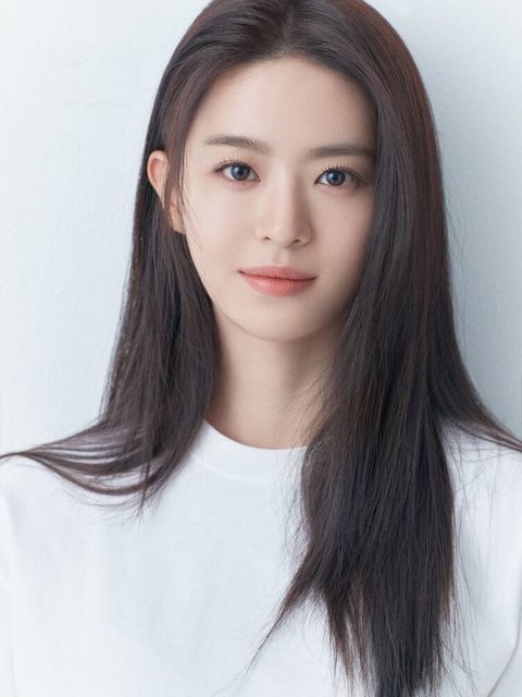 Jun So Young
