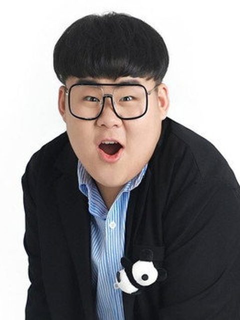 Kang Qixuan