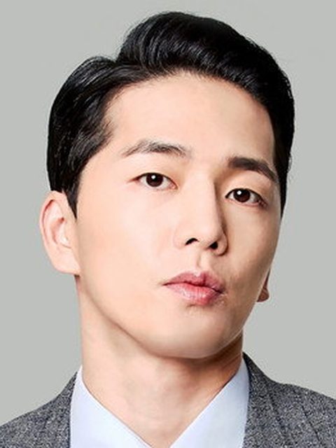 Lee Hyun-jin