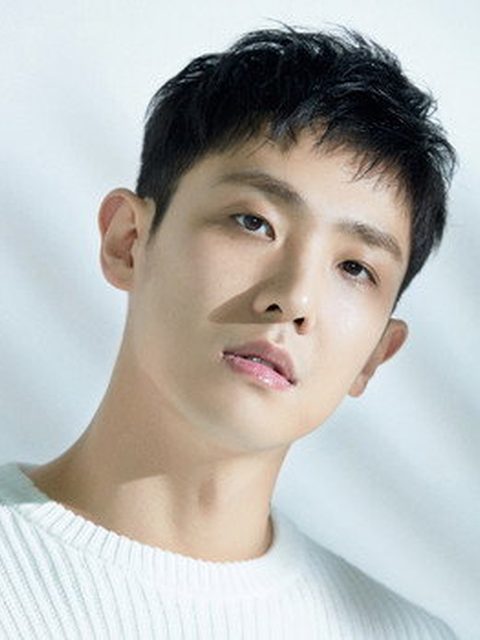 Lee Joon