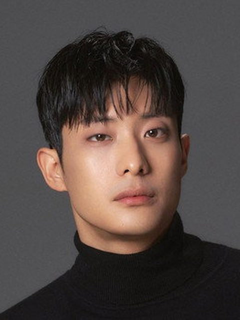 Lee Myeong-ro