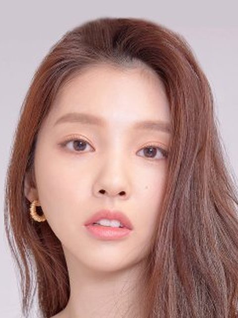 Lee Si U