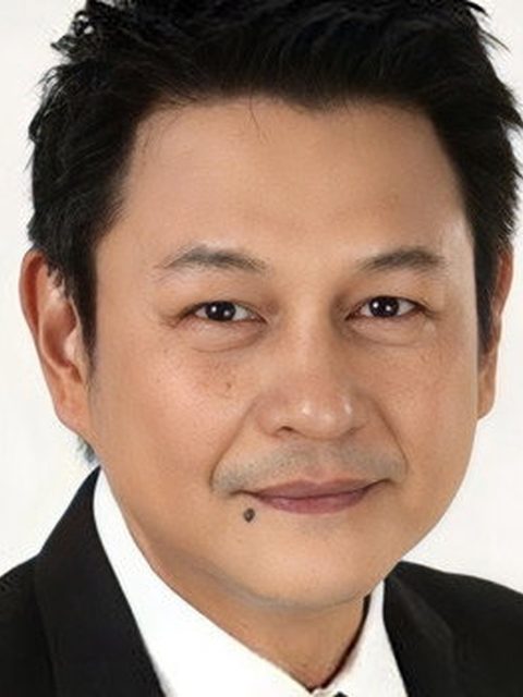 Songsit Roongnophakunsri