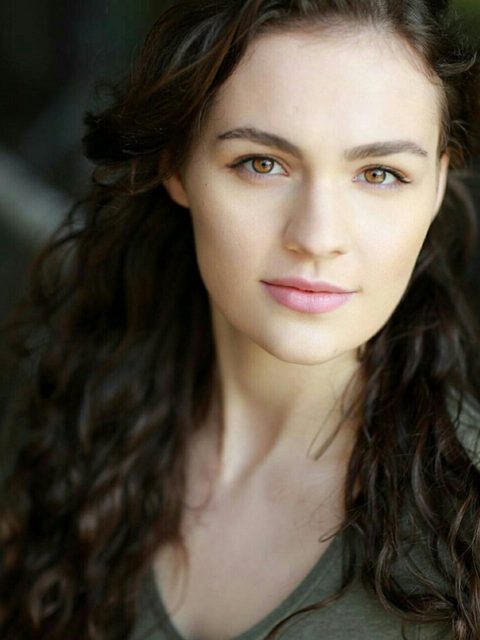 Sophie Skelton