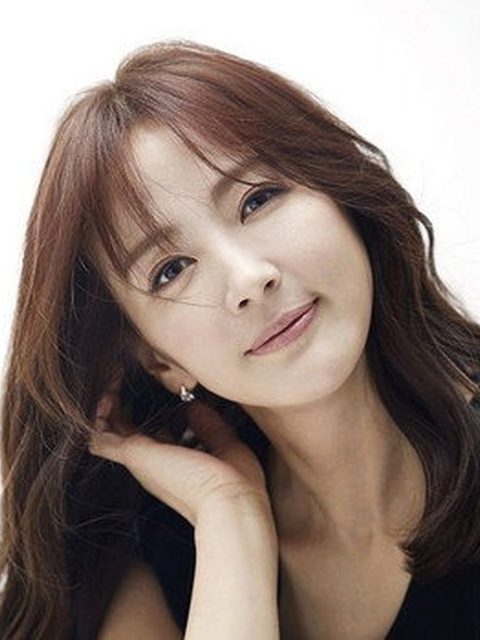 Yoon Hae-young