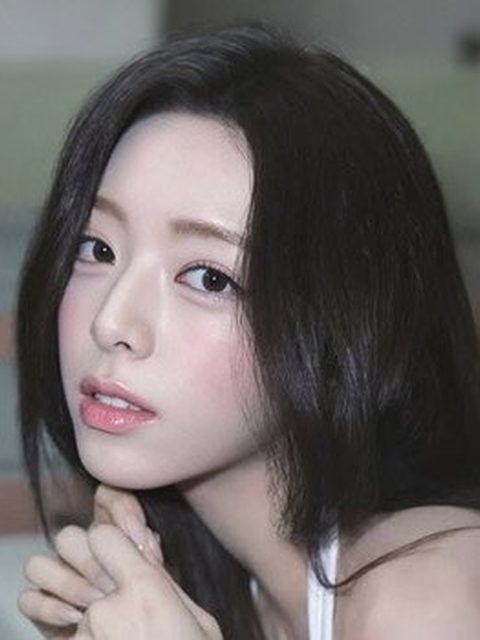 YUNA