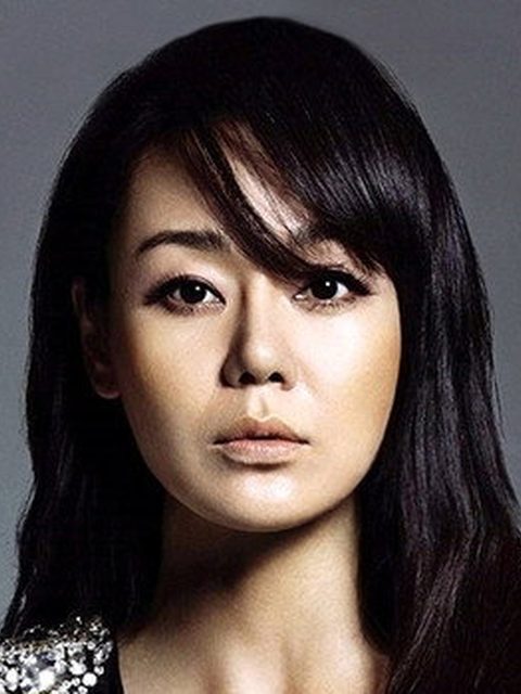 Yunjin Kim
